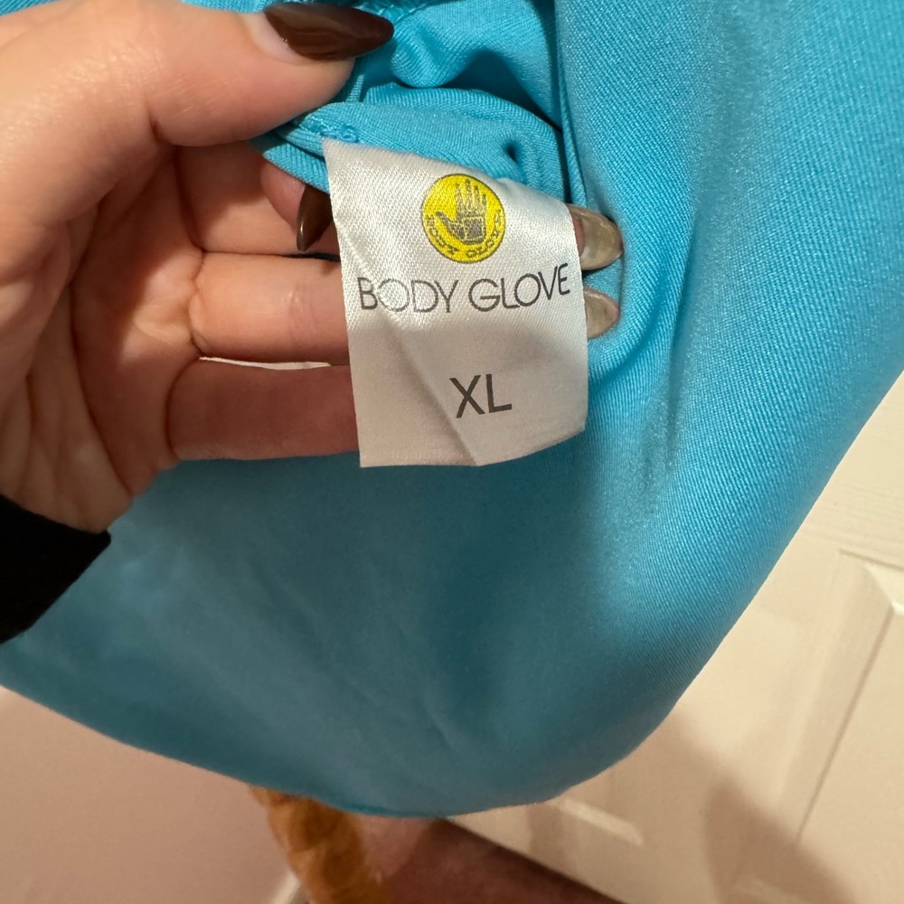 nwot Blue sports/ lounge bra - Picture 2 of 3